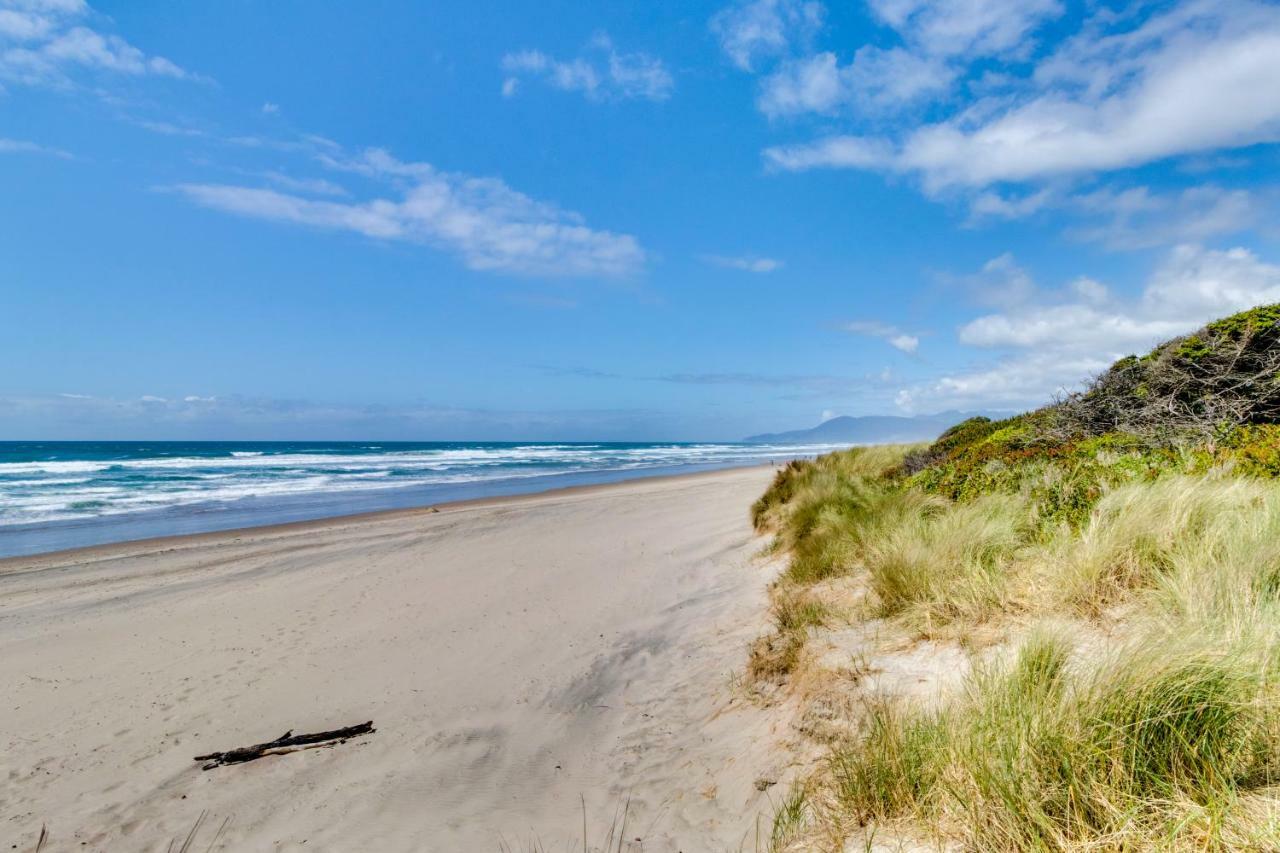 Chris'S Oceanfront Getaway Villa Rockaway Beach Eksteriør bilde